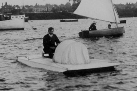 The experimental Brooke hydroplane Surprise on Oulton Broad in 1905