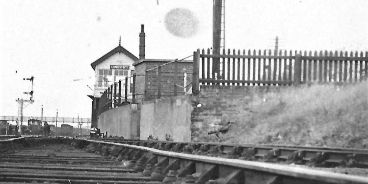 Image Loading platform by The Stables