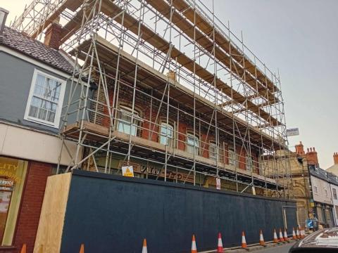  image: scaffolding higher