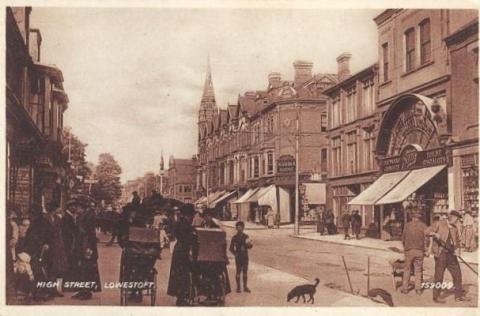  Boots 98 London Rd 1925 CREDIT:Crispin Hook